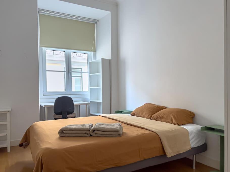 4 Rooms Home In Baixa Лиссабон Экстерьер фото